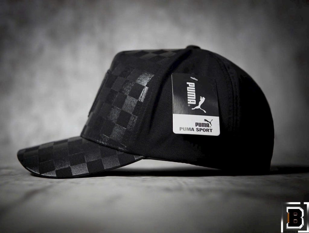 Mũ lưỡi trai logo Ferrari in hoạ tiết caro - d-caps.com D-caps.com - d-caps.com